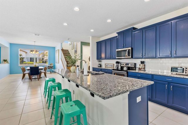 9042 SUNSHINE RIDGE LOOP, Kissimmee, FL 34747