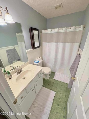 507 Matterhorn Dr, Shelbyville, KY 40065