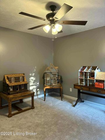 507 Matterhorn Dr, Shelbyville, KY 40065