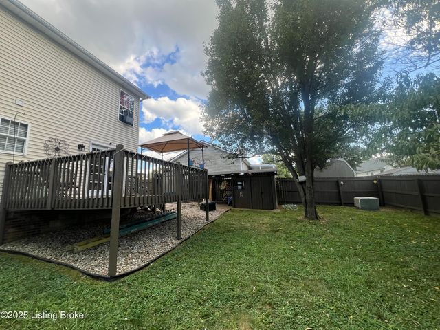 507 Matterhorn Dr, Shelbyville, KY 40065