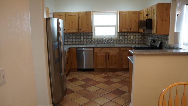39 CAMINO DE LA QUESTA DEL AIRE, Placitas, NM 87043