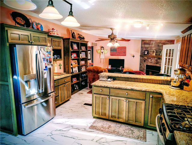 221 First Avenue, Iva, SC 29655