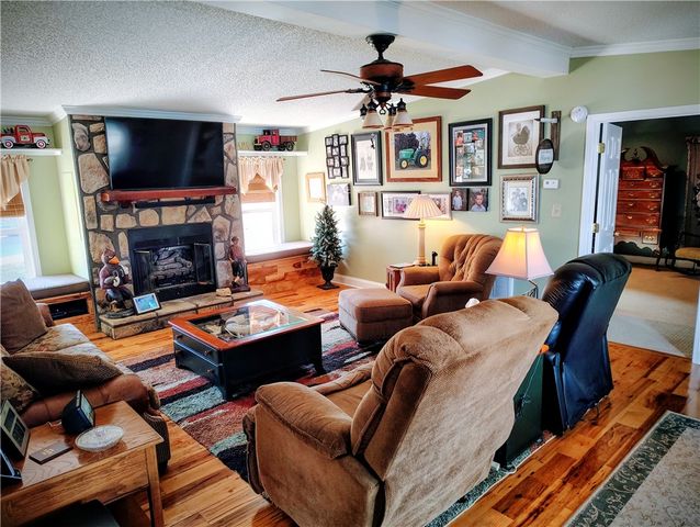 221 First Avenue, Iva, SC 29655