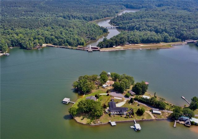 221 First Avenue, Iva, SC 29655