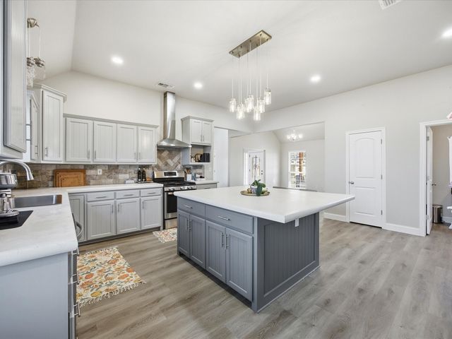 3380 Mineral Wells Highway, Weatherford, TX 76088