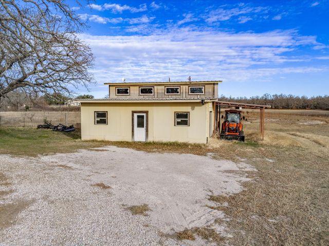 3380 Mineral Wells Highway, Weatherford, TX 76088