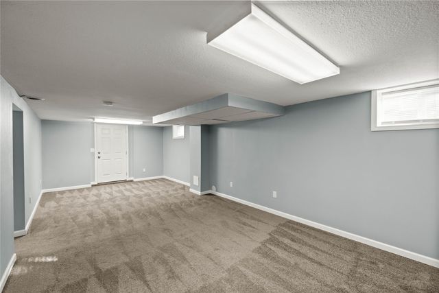 701 10th Street, West Des Moines, IA 50265