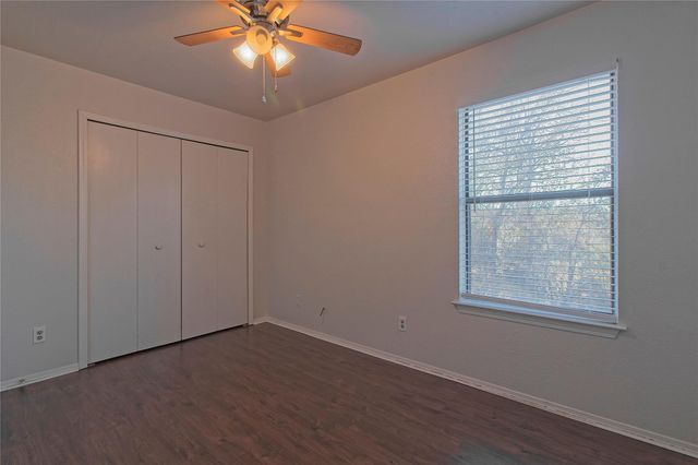 3004 Whisper Oaks LN D, Georgetown, TX 78628