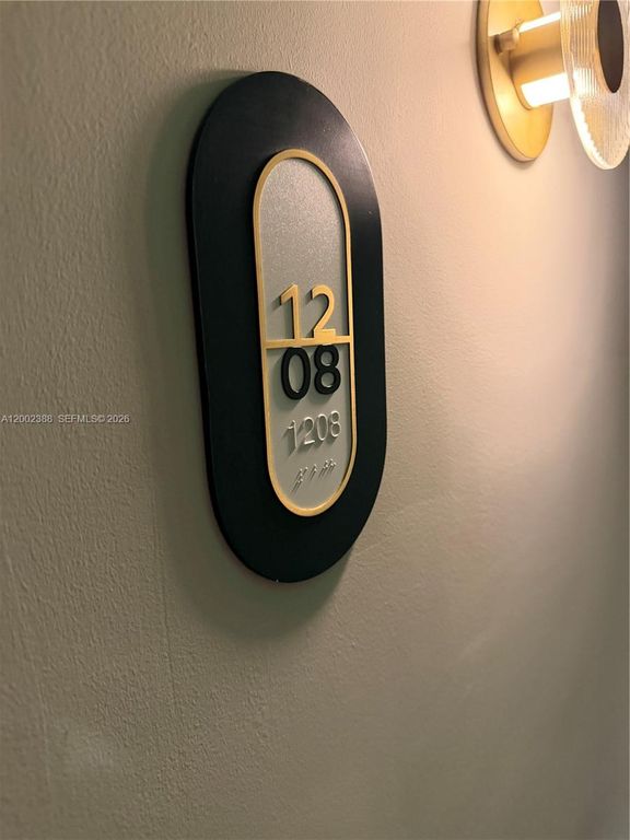 77 SE 5th Street 1208, Miami, FL 33131