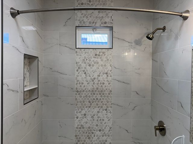 630 Metropolitan Ave 3, Boston, MA 02136