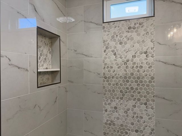 630 Metropolitan Ave 3, Boston, MA 02136