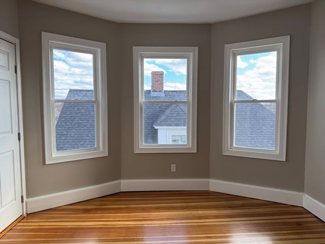 630 Metropolitan Ave 3, Boston, MA 02136