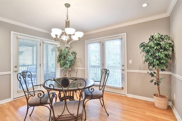 5614 Williamsburg Way, Fairfield, OH 45014