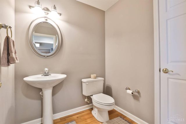 5614 Williamsburg Way, Fairfield, OH 45014