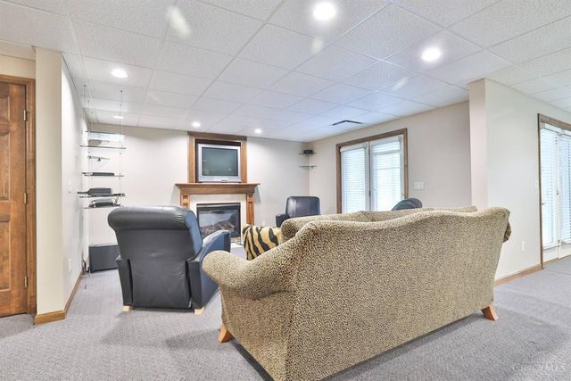 5614 Williamsburg Way, Fairfield, OH 45014