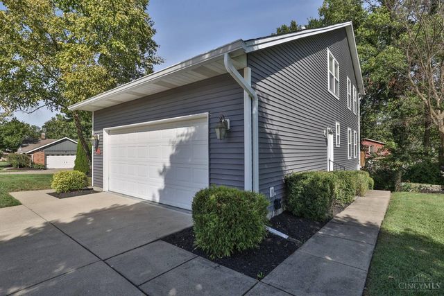 5614 Williamsburg Way, Fairfield, OH 45014