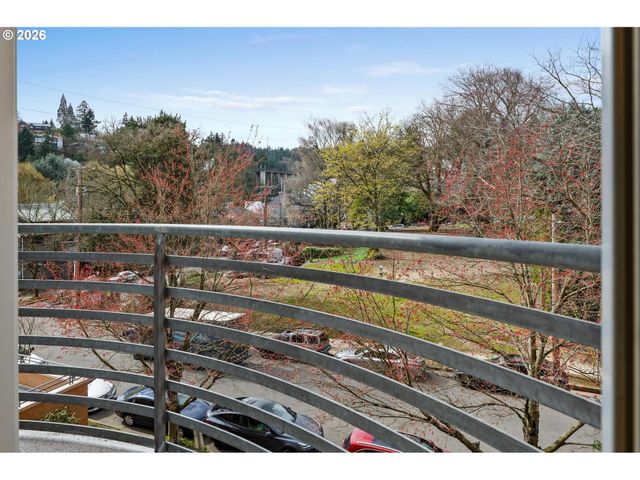 1132 Sw 19TH Ave 411, Portland, OR 97205