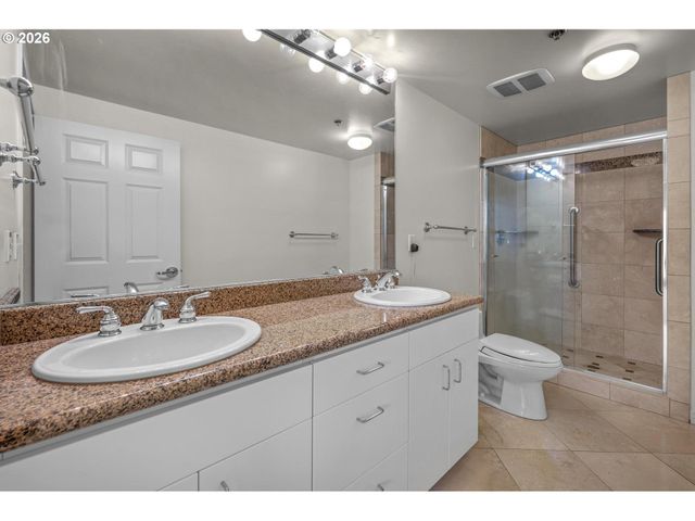 1132 Sw 19TH Ave 411, Portland, OR 97205