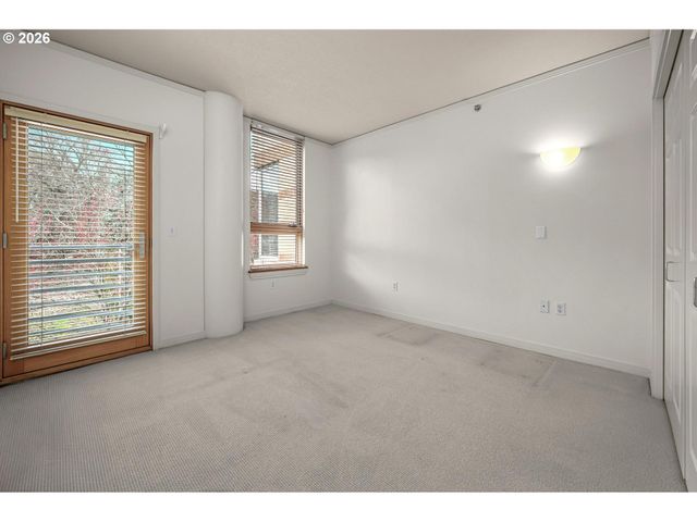 1132 Sw 19TH Ave 411, Portland, OR 97205