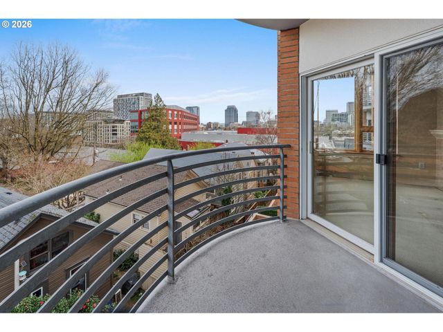 1132 Sw 19TH Ave 411, Portland, OR 97205