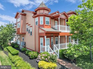 335 ENGLESIDE AVE, Beach Haven, NJ 08008