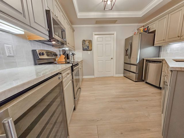 8500 Margate Cir Apt 2809, Myrtle Beach, SC 29572