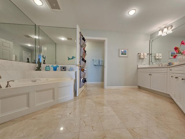 8500 Margate Cir Apt 2809, Myrtle Beach, SC 29572