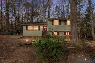 13313 Farm Crest Ct, Midlothian, VA 23112