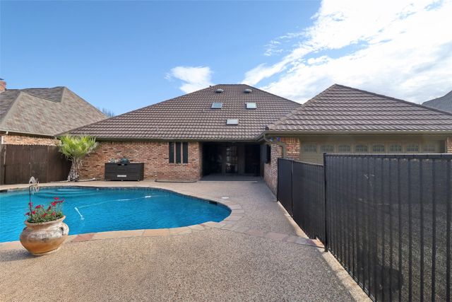 4212 Old Dominion Drive, Arlington, TX 76016