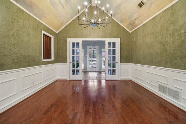 4212 Old Dominion Drive, Arlington, TX 76016