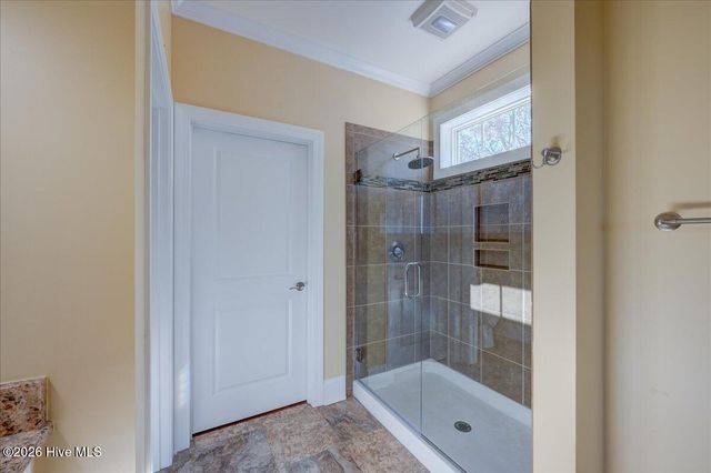 5544 Creek Pointe Road, New Bern, NC 28560