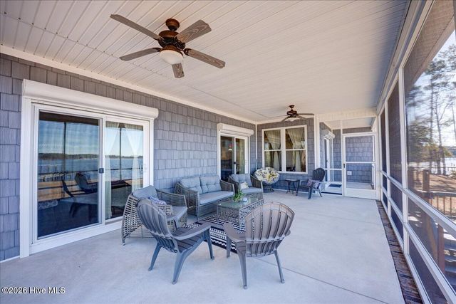 5544 Creek Pointe Road, New Bern, NC 28560