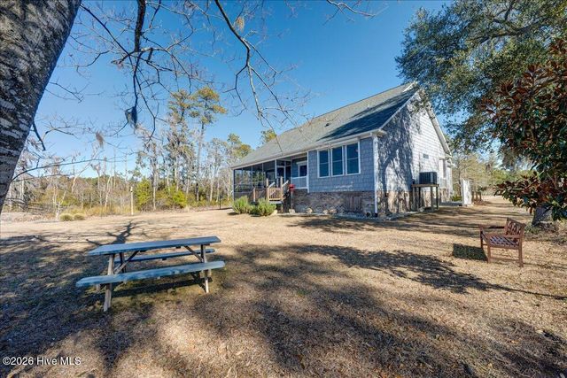 5544 Creek Pointe Road, New Bern, NC 28560