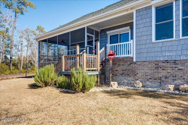 5544 Creek Pointe Road, New Bern, NC 28560