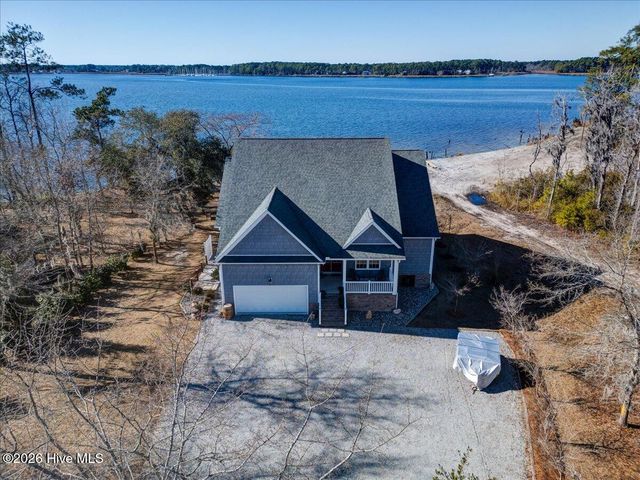 5544 Creek Pointe Road, New Bern, NC 28560