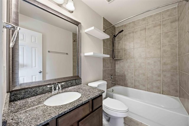 10702 Clearview Villa Place, Houston, TX 77025