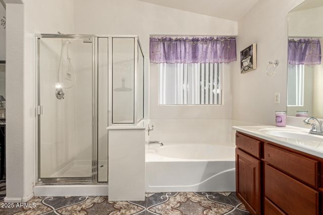 837 E DRY CREEK Road, San Tan Valley, AZ 85143