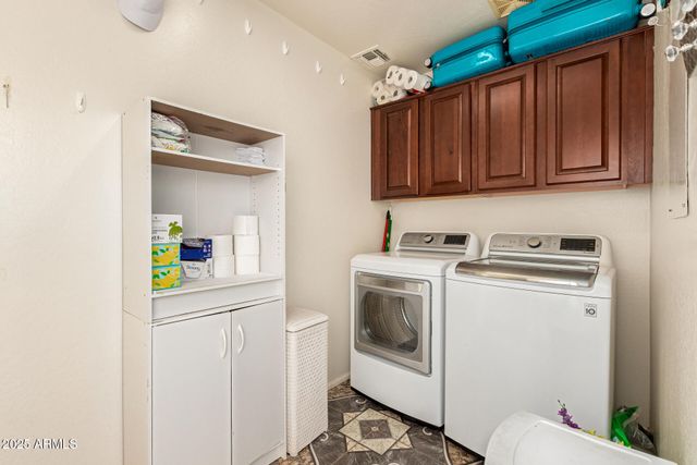 837 E DRY CREEK Road, San Tan Valley, AZ 85143