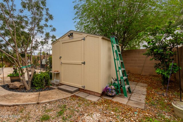 837 E DRY CREEK Road, San Tan Valley, AZ 85143