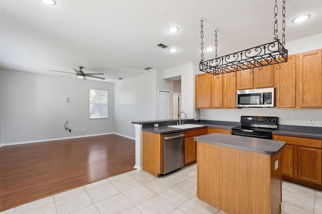 2237 WINTERMERE POINTE DRIVE, Winter Garden, FL 34787