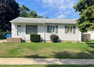 3006 Hillcrest Street, Lansing, MI 48911