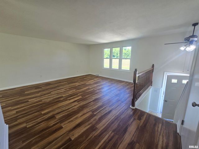 1149 PERRY Street, East Peoria, IL 61611