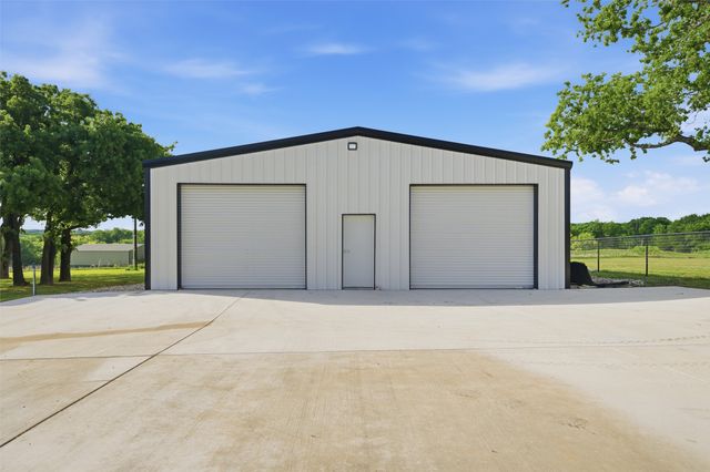 1899 Old Agnes Road, Weatherford, TX 76088