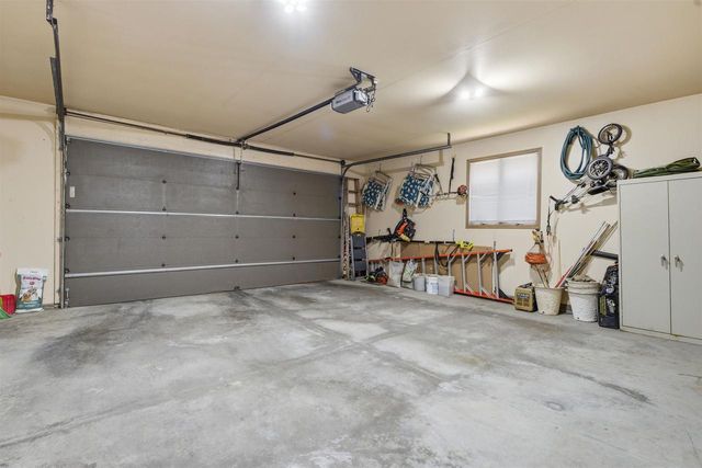 30 COUNTRY CLUB COURT, Fond Du Lac, WI 54935