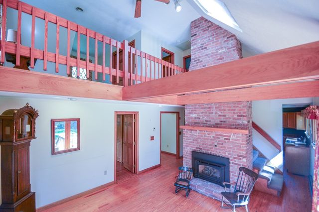 18 Town Landing Rd, Berkley, MA 02779