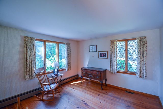 18 Town Landing Rd, Berkley, MA 02779