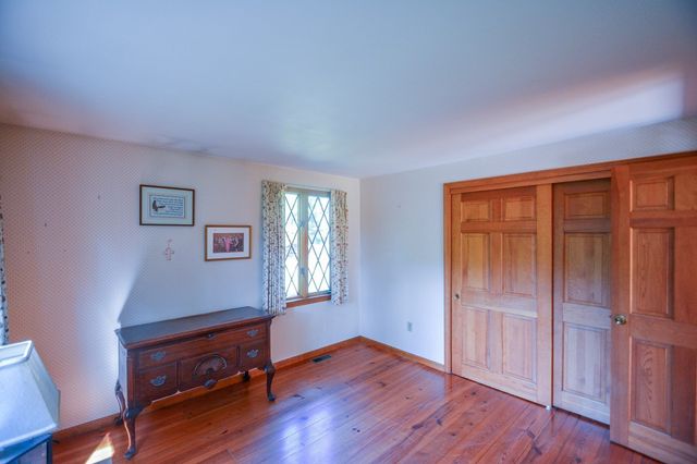 18 Town Landing Rd, Berkley, MA 02779