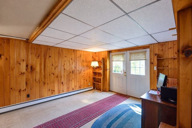 18 Town Landing Rd, Berkley, MA 02779