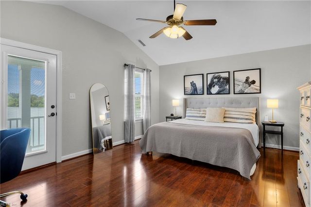 2700 Gaston LN, Virginia Beach, VA 23456