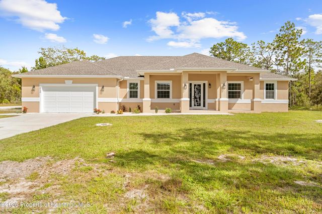18130 Parrot Road, Weeki Wachee, FL 34614